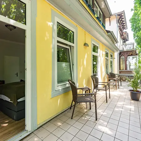 Goethe-haus 3*
